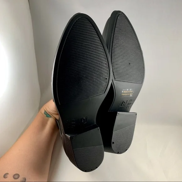 [Jeffrey Campbell] Climate Rain Boot - Sz 9 - Picture 7 of 8